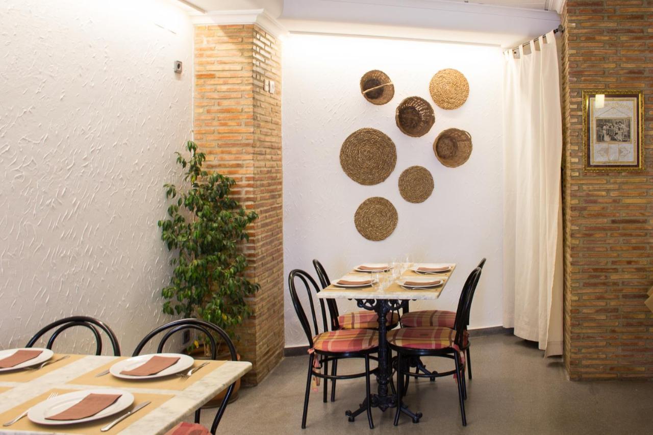Hostal El Pozo ชูลีญา ภายนอก รูปภาพ