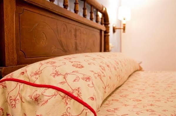 Hostal El Pozo ชูลีญา ภายนอก รูปภาพ